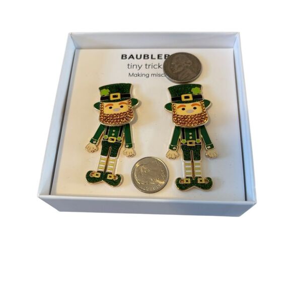 Adorable BaubleBar Tiny Trickster Pave Crystal Leprechaun Earrings. - Picture 7 of 8